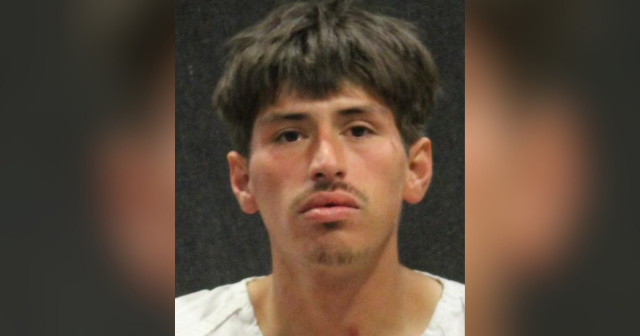 Suspect who tried to steal cash register through iron bars is now behind bars - Vimarsana News