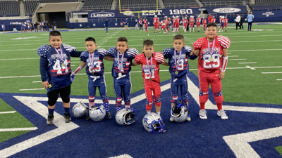 Tucson kids play on Dallas Cowboys Field in All-Star Game