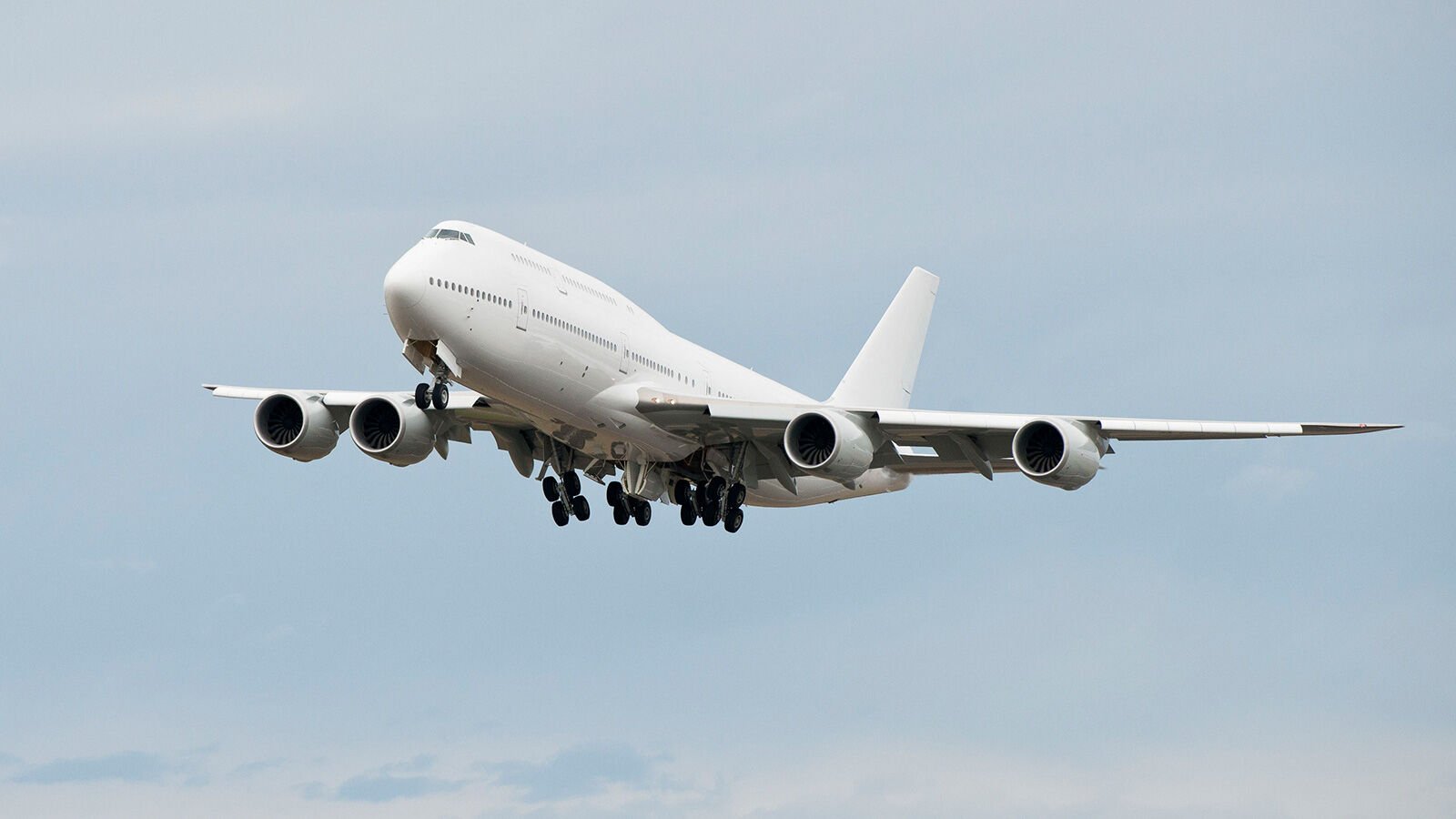Brand new Boeing 747 scrapped after 16 flights | | kvoa.com