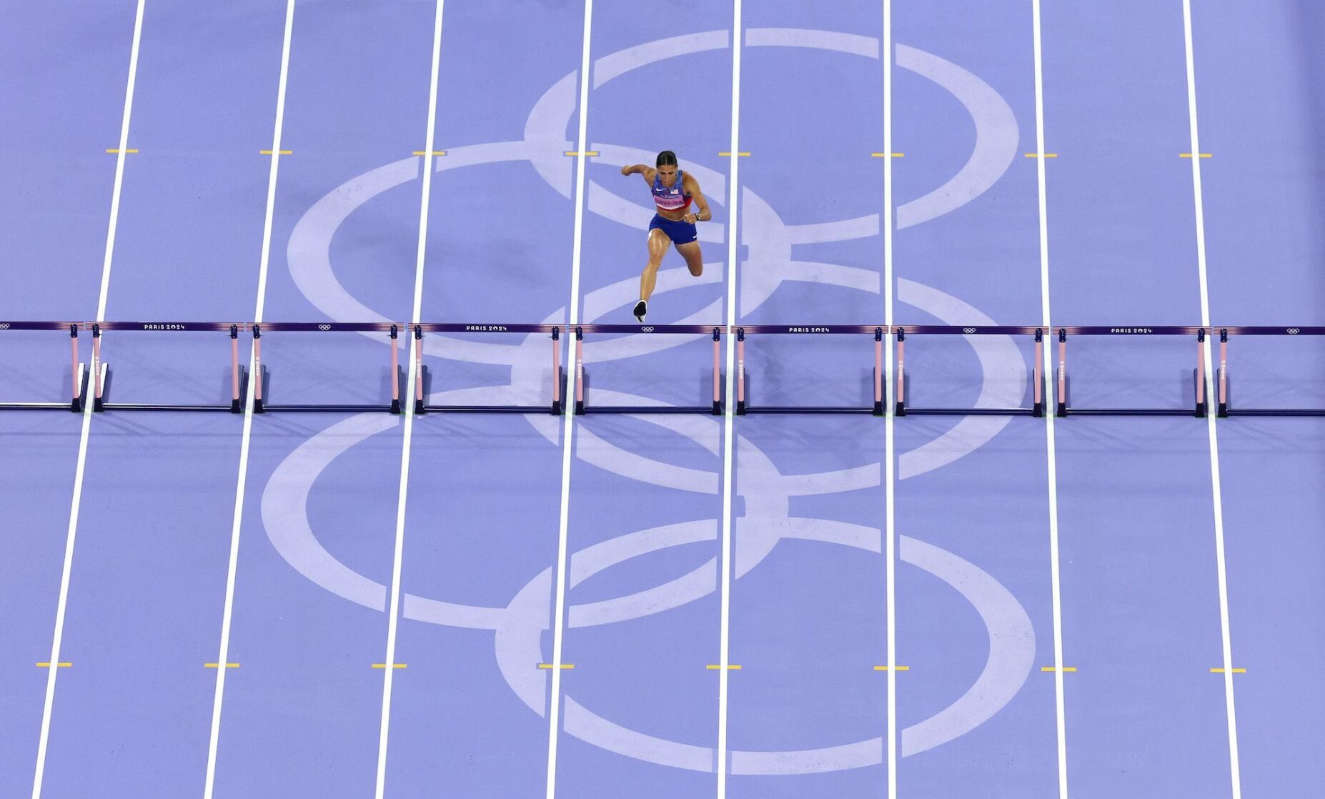 Olympic Moment Of The Day: Sydney McLaughlin-Levrone Defends 400m ...