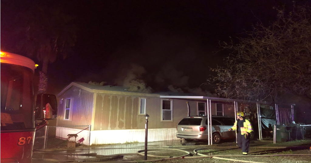 4 displaced after mobile home fire on Tucson’s southside | Local News ...