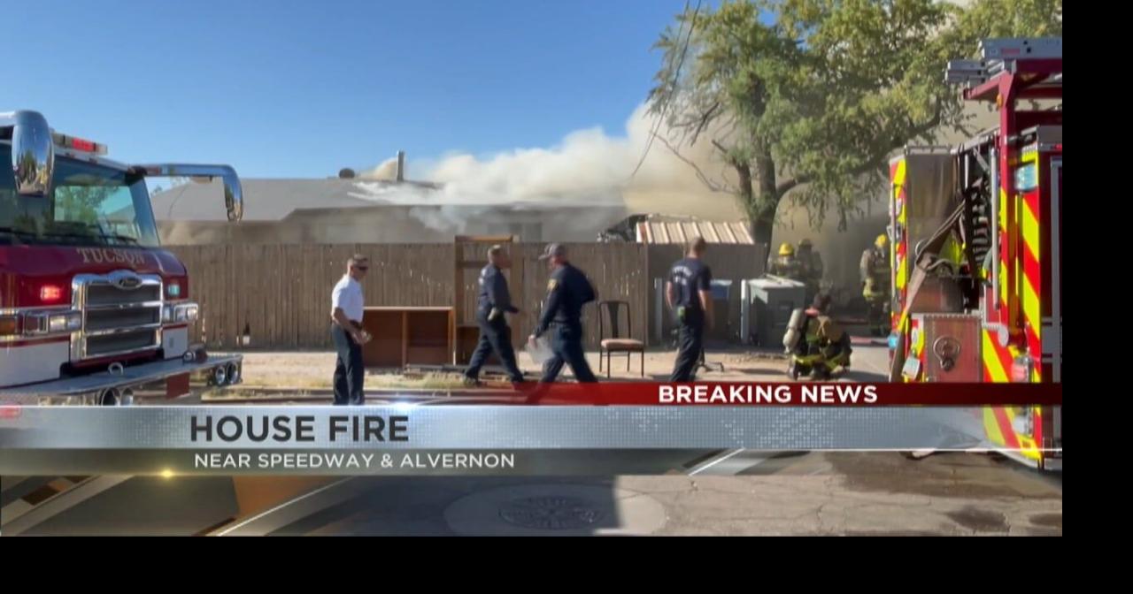 Tucson Fire on scene of fire impacting two homes in midtown | Video ...