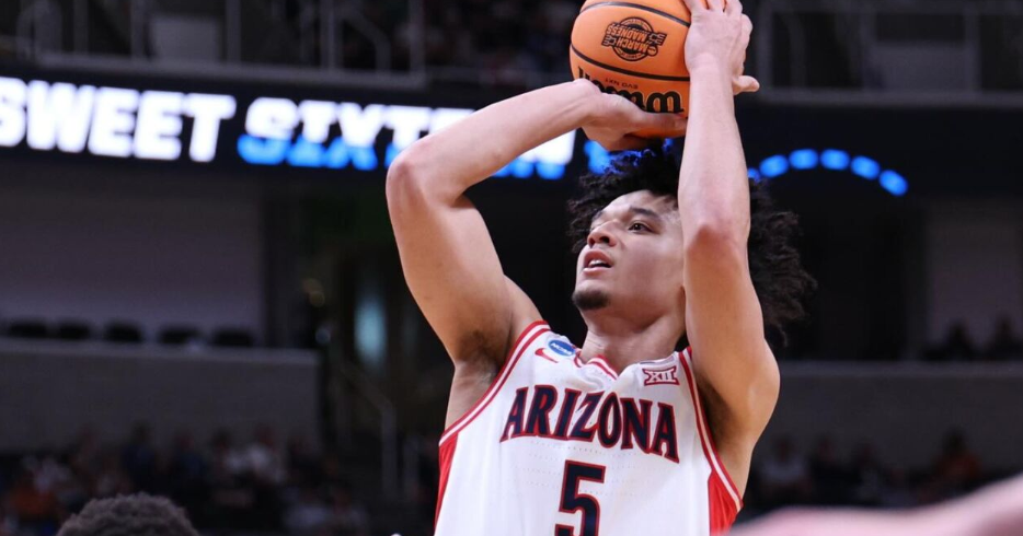Arizona Wildcat Brayden Burries drafted 10th overall by Milwaukee Bucks