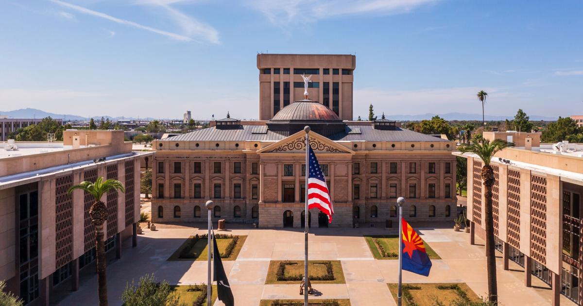 Multiple U.S. States Lower Flags to Half-Staff Honoring Fallen Police and Firefighters