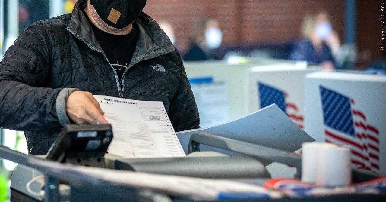 Judge orders armed group away from Arizona ballot drop boxes - Vimarsana News