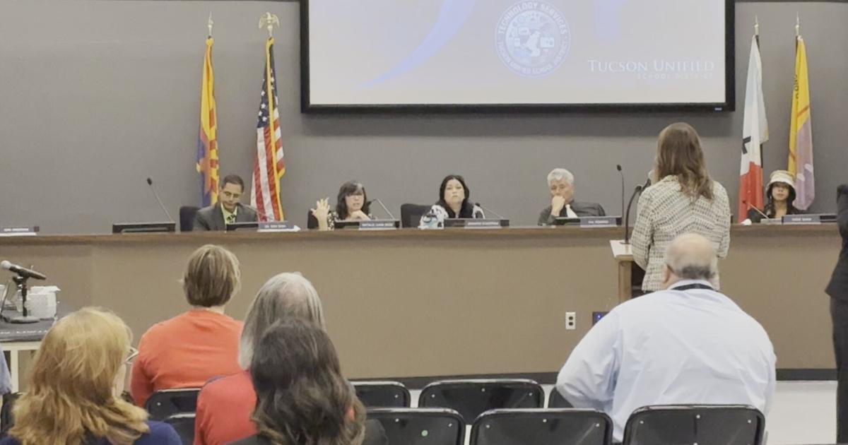 TUSD approves more AI tools for classrooms in close 3-2 vote