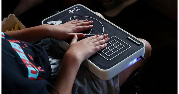 Arizona Diamondbacks First MLB Team Launches Tactile Broadcast for Blind Fans