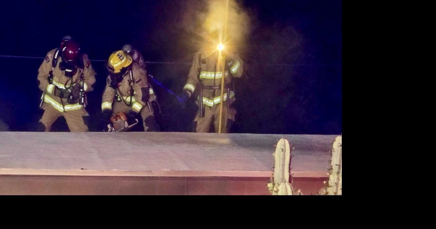 Three cats dead, two people displaced after Tucson house fire | Local ...