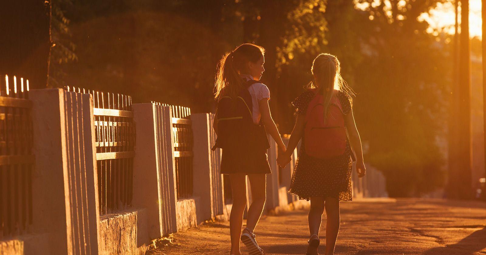 What to know when your child starts school during a deadly heat wave - Vimarsana News
