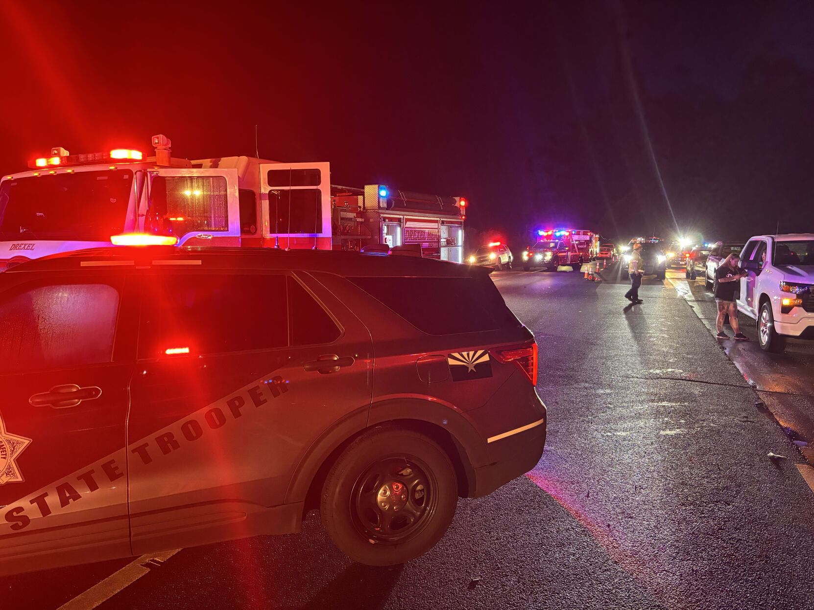 Three killed, three others injured in two-car crash near Drexel Heights ...