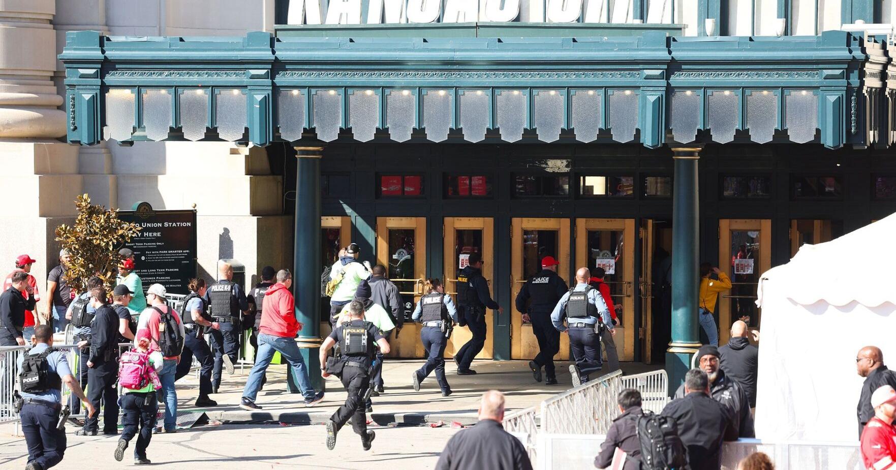 2 juveniles charged in mass shooting at the Kansas City Chiefs Super Bowl parade - Vimarsana News