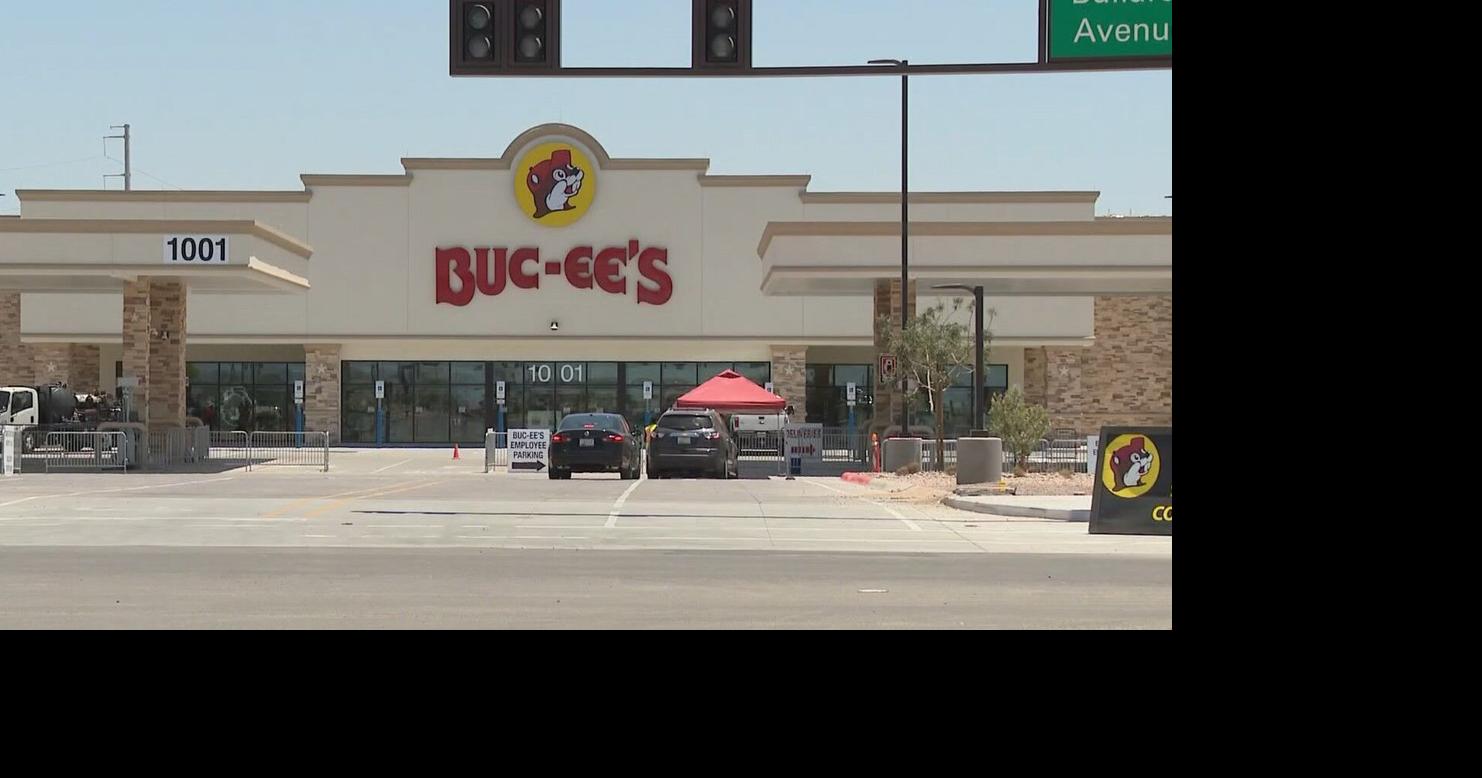 Doors now open! Fans rush into first-ever Arizona Buc-ee's location