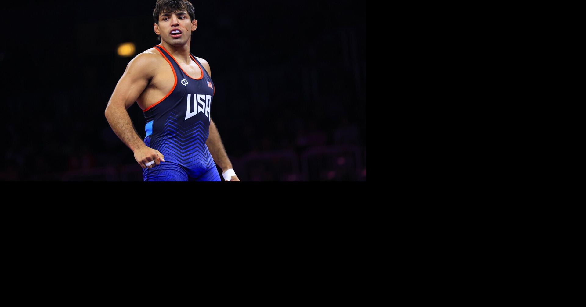 Zahid Valencia wins first wrestling world title with historically dominant scores