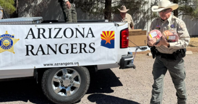 Arizona Rangers brighten Easter with free meals in Sonoita | Local News ...