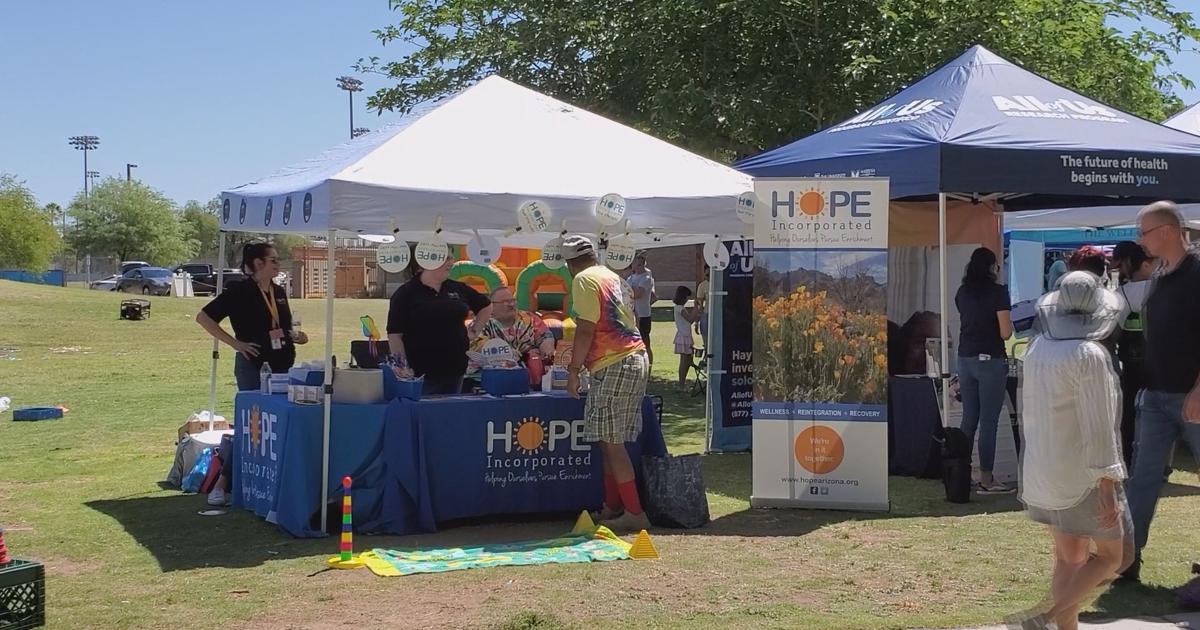 Hundreds turn out for Arizona Palooza, a free event for mental health services |  News