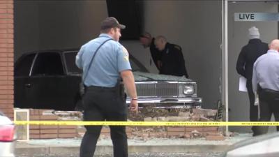 Midtown shooting leads to car crashing into nail salon | Crime | kvoa.com