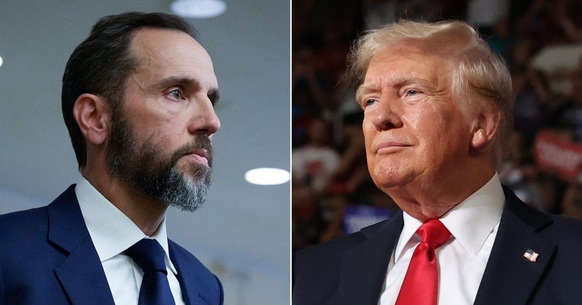 Special counsel files evidence under seal against Trump in election ...