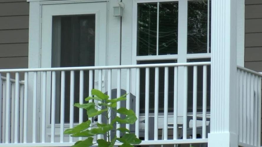Cedar Rapids Linn County Ia Legal Aid Helping Struggling Tenants Landlords Cedar Rapids Kwwl Com