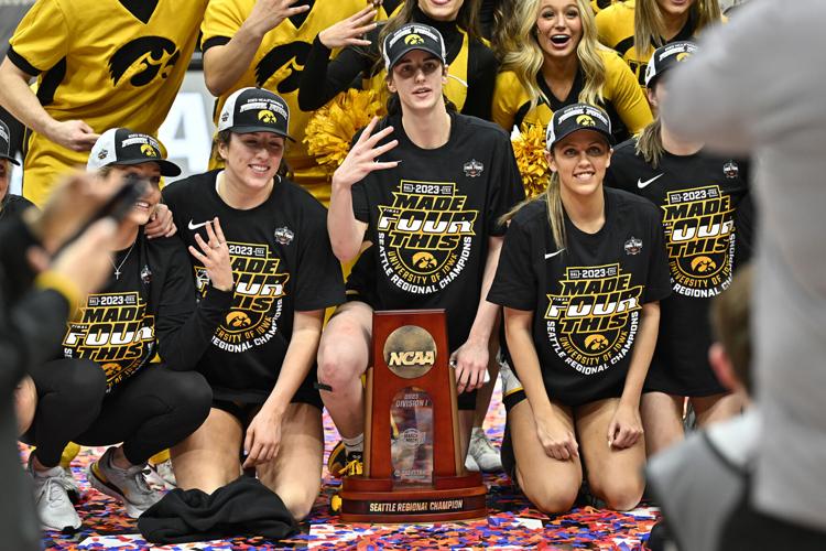 Caitlin Clark's historic 40-point triple-double inspires Iowa to the women's Final Four | Sports | kwwl.com