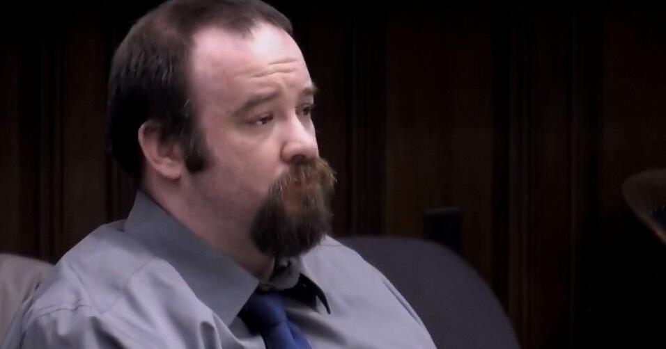 Trial begins for Marion man charged with killing four in metal pipe ...