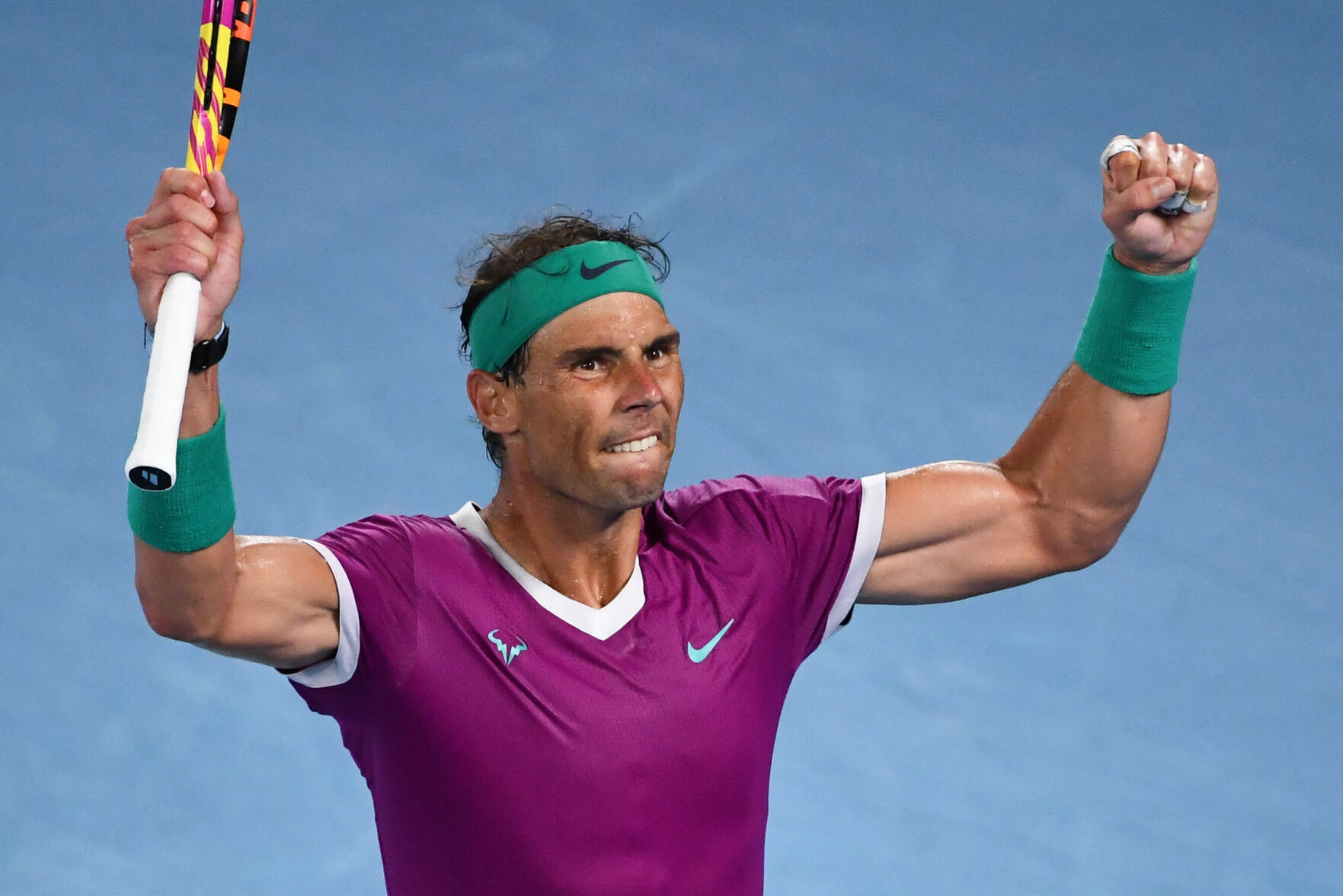 Australian Open Rafael Nadal wins record-breaking 21st grand slam after beating Daniil Medvedev in epic final Top Stories kwwl