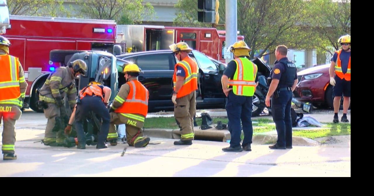 Crash slows morning traffic in Waterloo