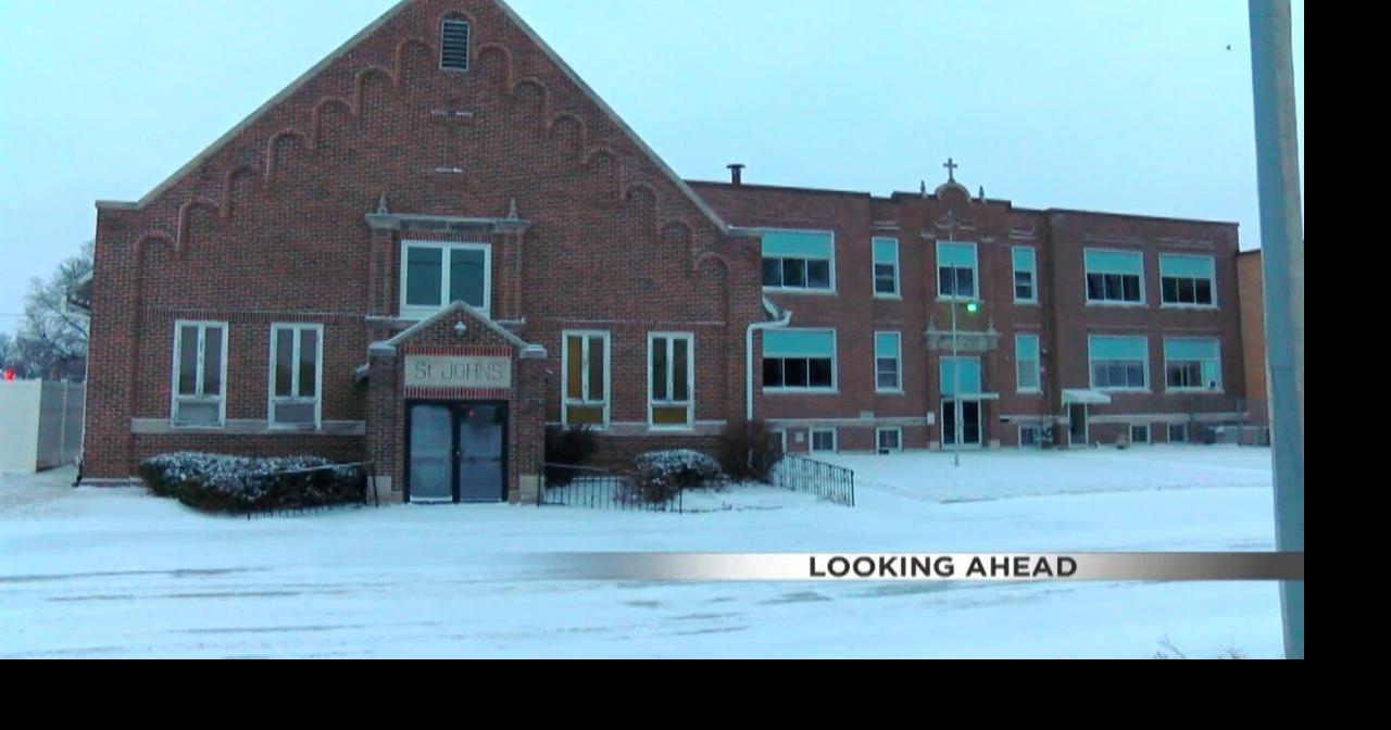 Waterloo nears deal to turn vacant school into housing units