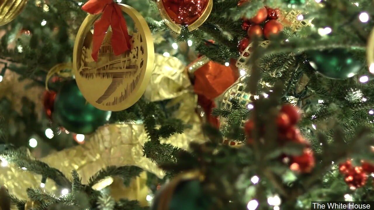 Bethania 2022 Christmas Tree Lighting Holiday Fun: Family Events Happening This Weekend | Cedar Rapids | Kwwl.com