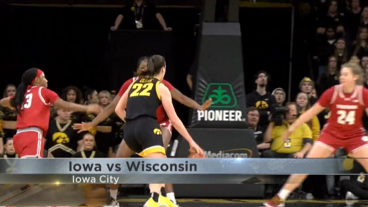 #2 Iowa Hawkeye Women Beat Wisconsin 96-50 For 15th Straight Victory ...