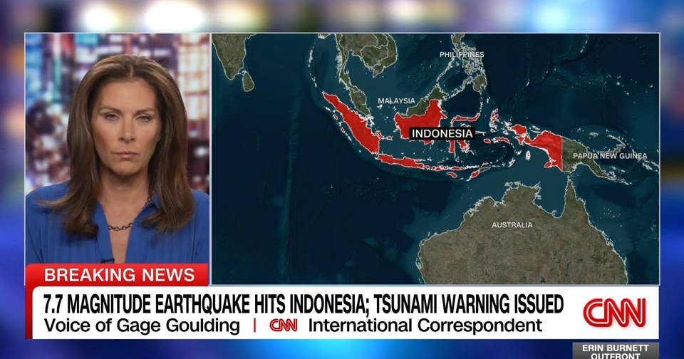 Powerful 7.7 magnitude earthquake hits Indonesia, forcing villagers to flee