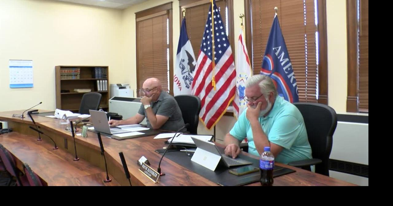 Dubuque County weighs data center health and pollution risks