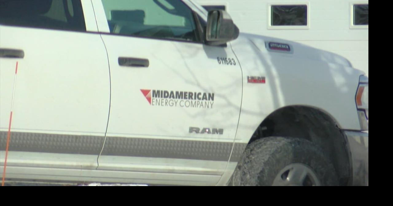 Dangerous cold temps: Utility crews adjust and prepare | News | kwwl.com