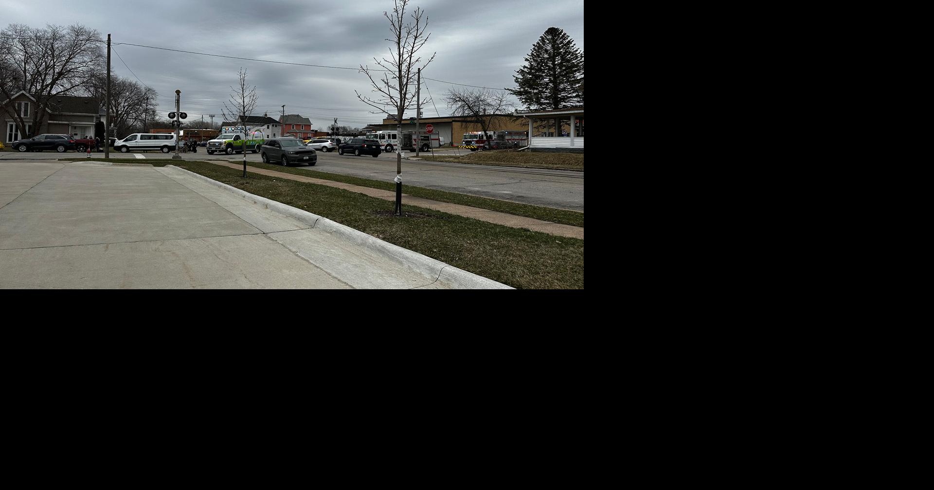 Moped crash in Cedar Falls leaves driver injured | Waterloo | kwwl.com