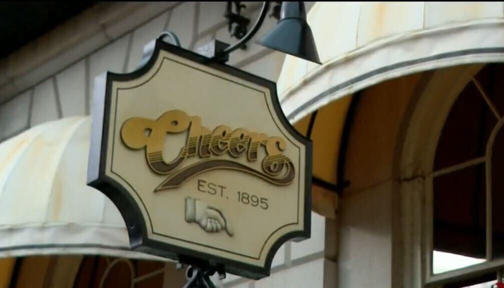 Cheers' fans head to Boston's iconic bar to pay tribute to Kirstie Alley |  National 