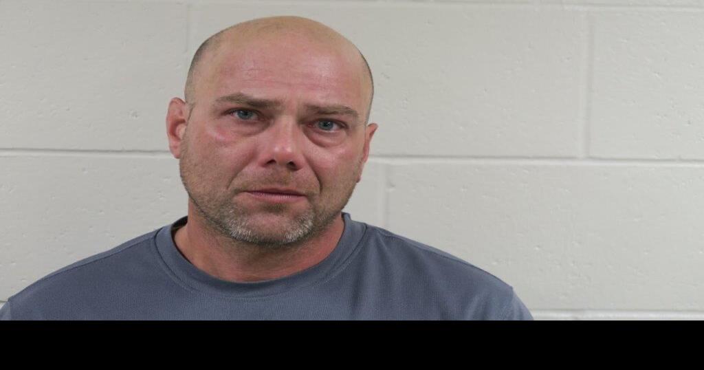 Trial delayed for man charged with killing Algona Police Officer