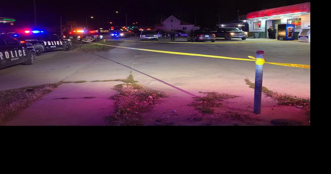 Names of two men injured in Waterloo liquor store shooting released