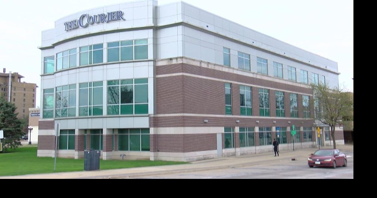 Waterloo leaders push forward on City Hall relocation plan | News ...