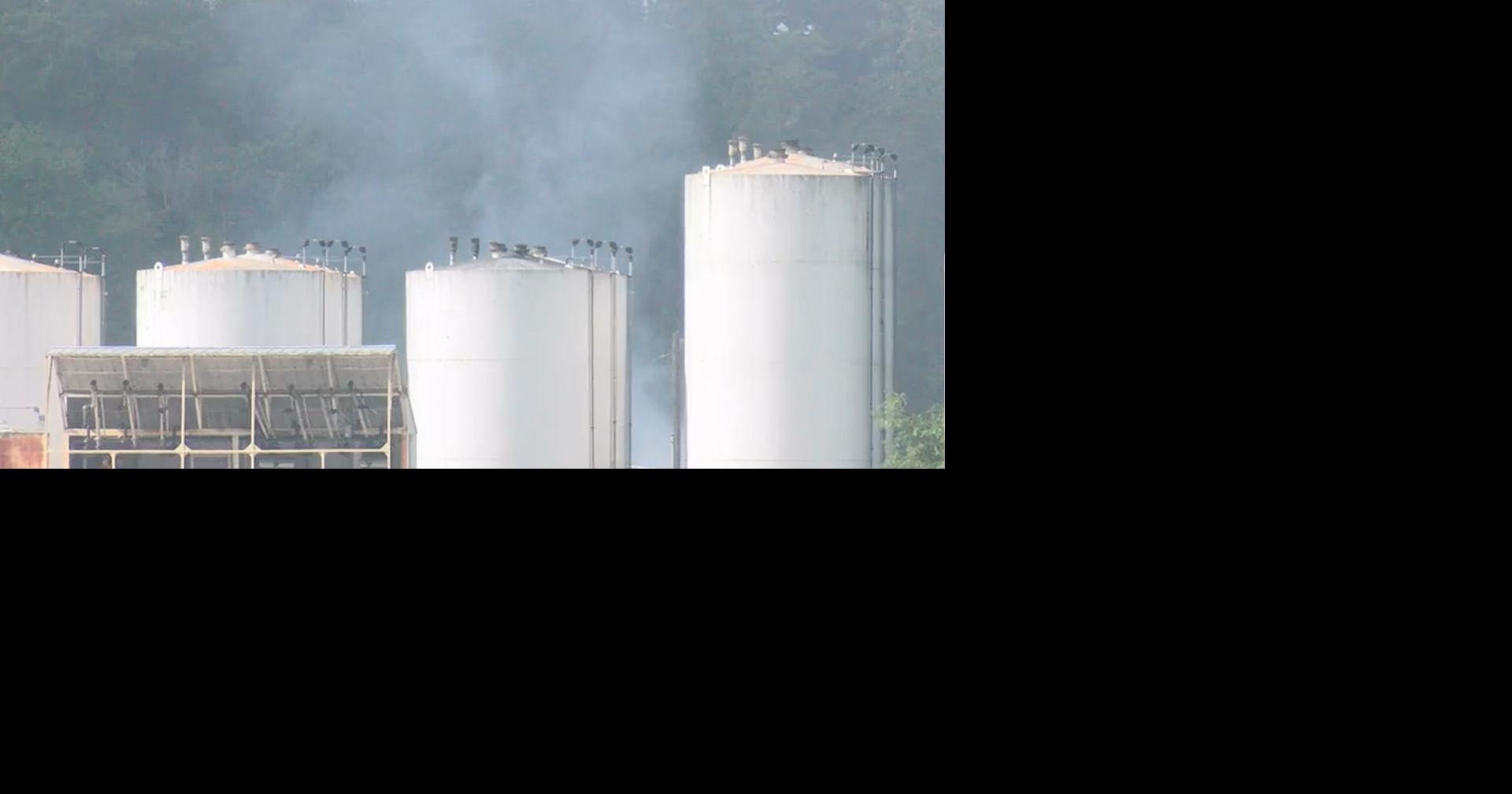 Fire breaks out at Waterloo Oil Company | Top Stories | kwwl.com