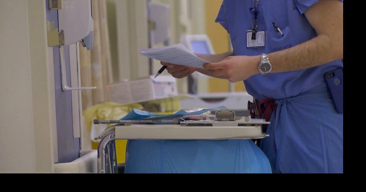 US sees drop in 'Obamacare' sign-ups as premiums increase