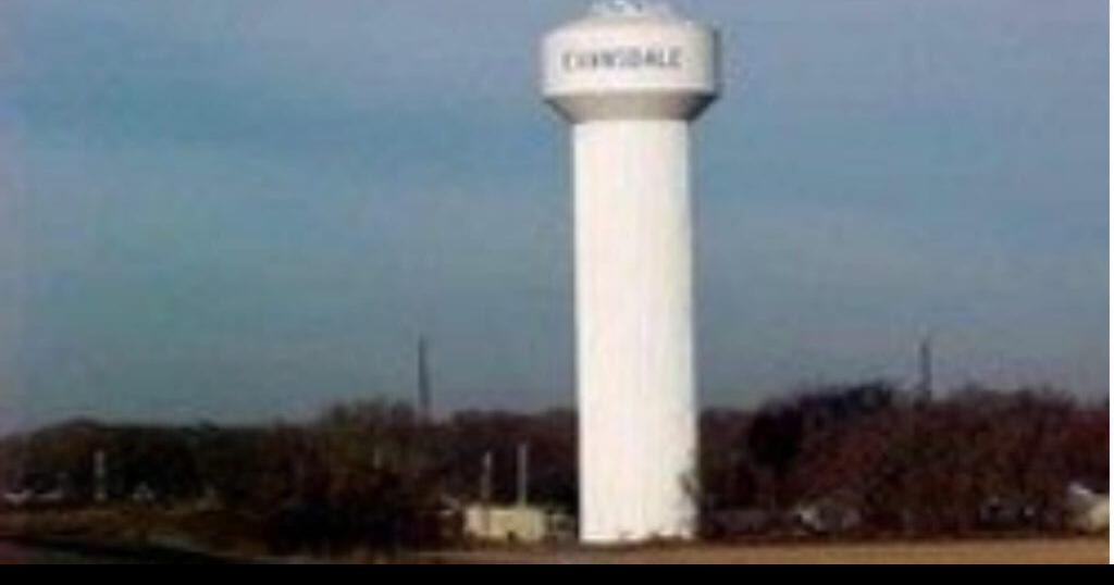 Water service returns in Evansdale News