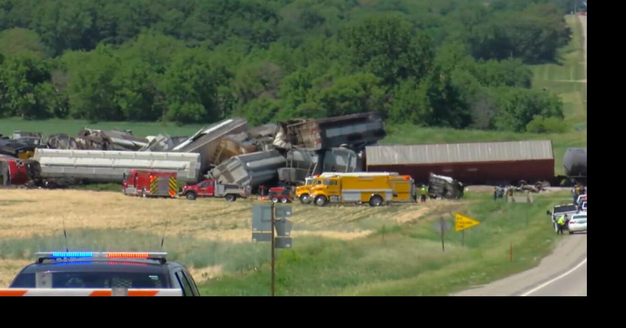 Cleanup begins after deadly Poweshiek County train crash