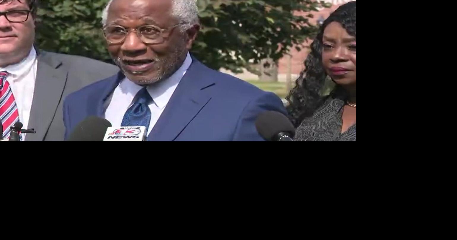 Attorney announces resignation of Des Moines superintendent | Top ...