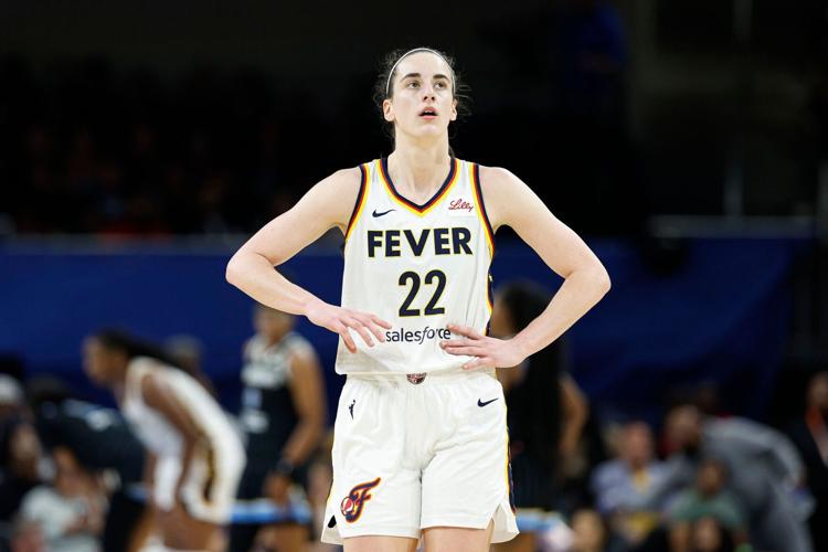 Angel Reese's Chicago Sky defeats Caitlin Clark's Indiana Fever in front of  star-studded crowd in Chicago | Sports | kwwl.com