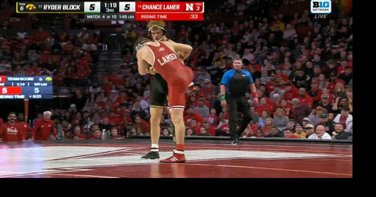 4th ranked Iowa beats #6 Nebraska 22-14