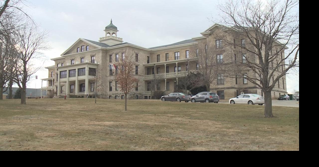 Vinton talks future of former Iowa Braille and Sight Saving School