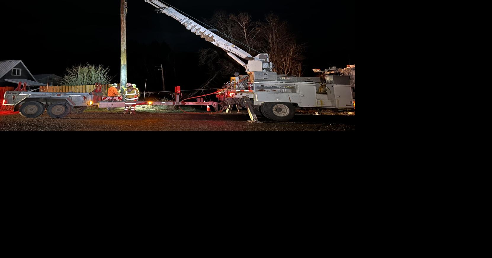 Overnight winds knock out power for hundreds across the Inland ...