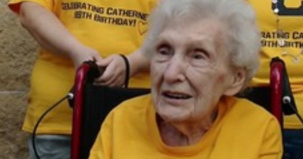 Family surprises 99yearold Pirates fan with first ballgame ever