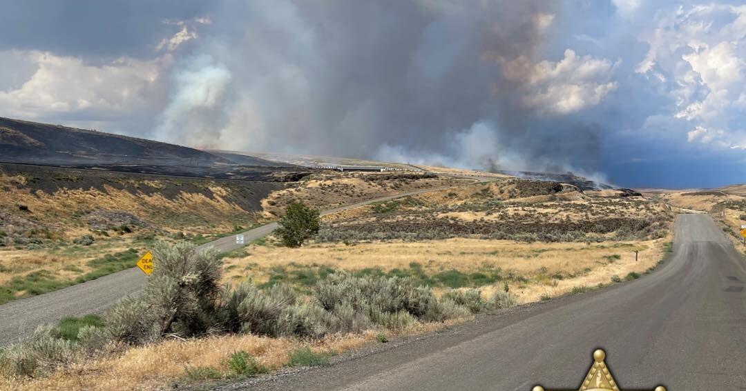 FIREWATCH: Evacuations downgraded for wildfire burning 10 miles west of Quincy - Vimarsana News