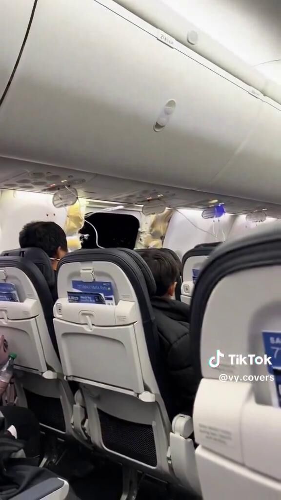 Alaska Airlines Flight forced to land after door detaches in mid