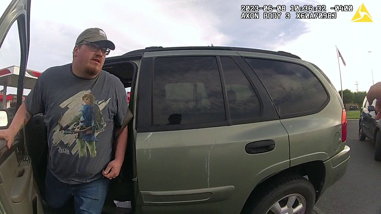 Man arrested for distribution of child pornography in Moses Lake | News ...